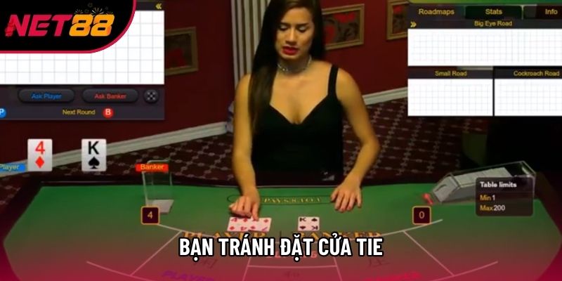 Bạn tránh đặt cửa tie